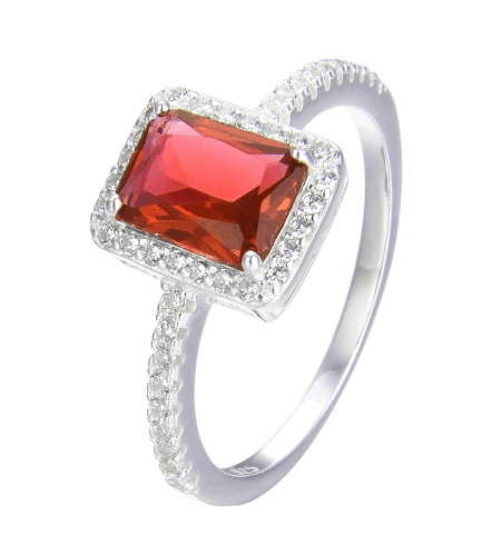 Anillo con Piedra Roja Rectangular