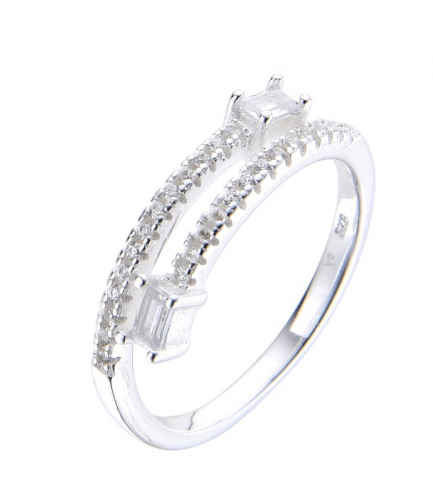 Anillo con Piedras Ajustable