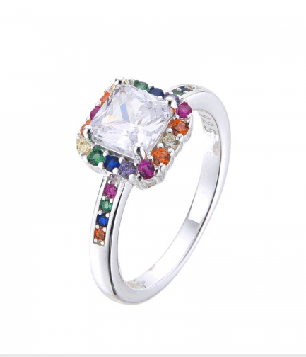 Anillo Cuadrado con Piedra Blanca