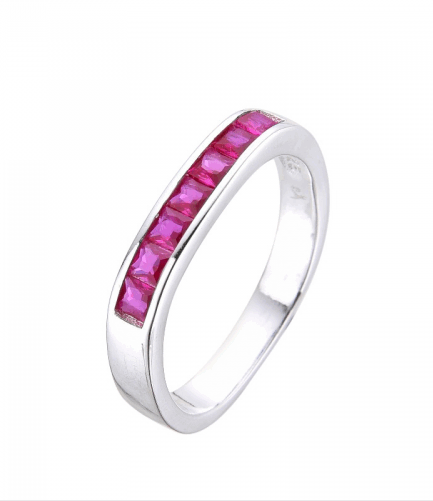 Anillo con Piedras Fuscia